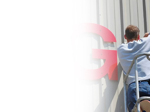 Монтаж букв из акрила