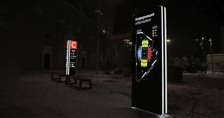 Перед установкой конструкции обязательно проверяют грунт. Если он состоит из пластичных глин или песка, его необходимо дренировать и укрепить. Кроме того, для надежного монтажа понадобится фундамент. В зависимости от нагрузки для него выбирают глубину заложения, также его могут усилить арматурой. Иногда нужна гидроизоляция.